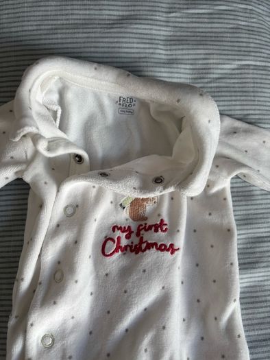 2 newborn christmas outfits