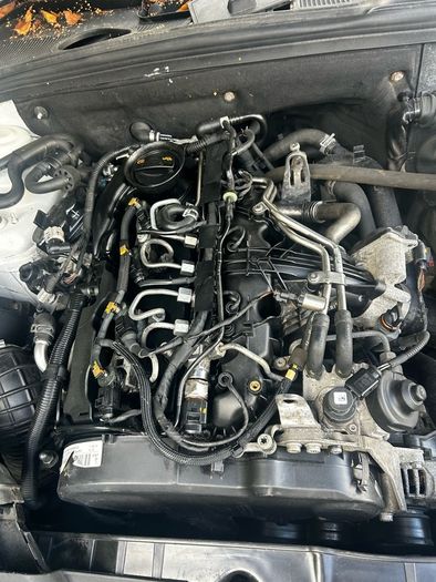 Audi A4 B8 2L tdi 138hp engine