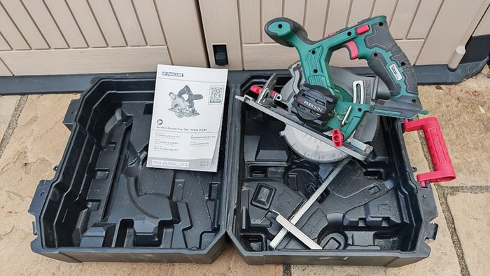 Parkside Cordless Circular Saw 20v