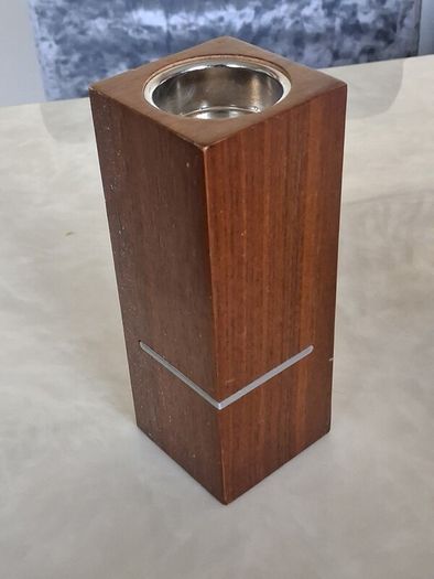 Set of 2 Candlestick Holders