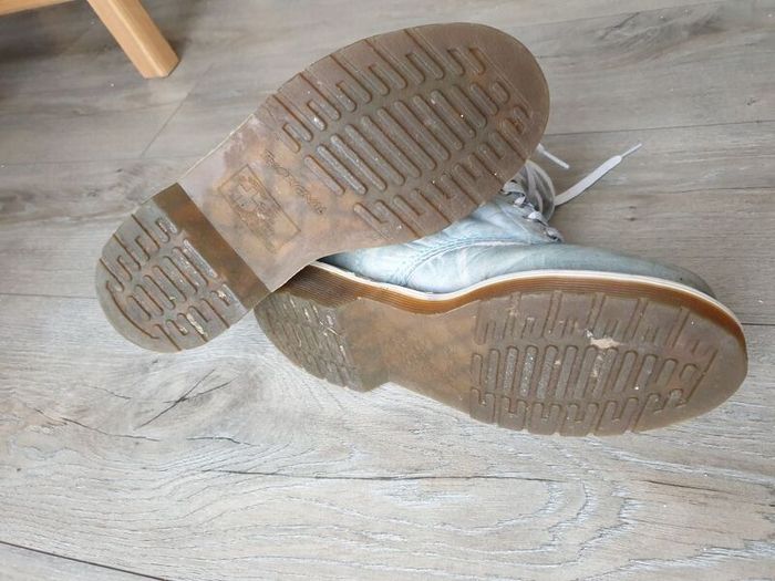 Dr Martens boots size uk 4 ( EU 37)