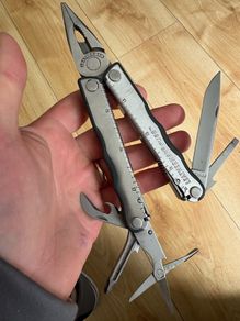 leatherman fuse discontinued camping fishing hiking edc multitool edc USA made