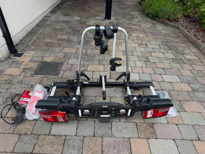 BMW Genuine Rear Bike Cycle Rack Towbar Mount Carrier System (3 Bikes)