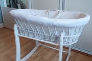 White Moses basket with stand / Cot
