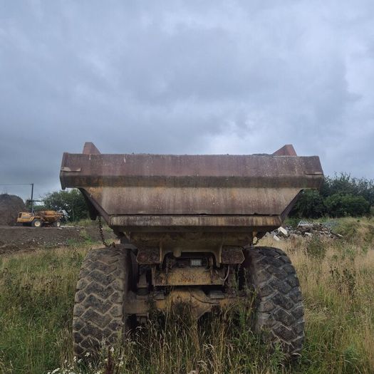 Dump Truck Bell B25
