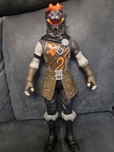 Fortnite Victory Series 30cm Posable Figure - Molten Battle Hound