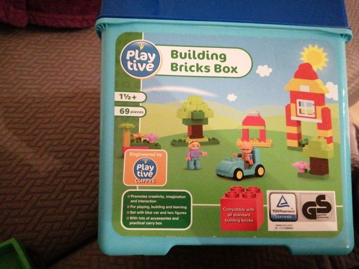 building bricks box