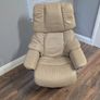 Ekornes Stressless Reno Swivel Leather Recliner Image 2