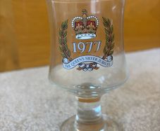 vintage 1977 Queen Elizabeth II Silver Jubilee commemorative goblet