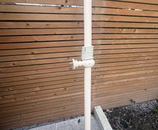 Curtain pole