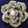 Vintage beautiful rose brooch. Image 6