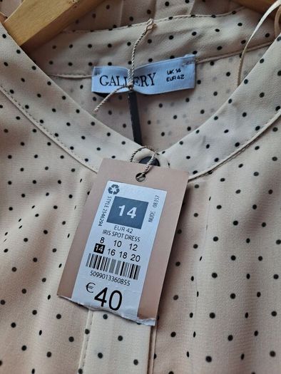 New Gallery dress size UK 14