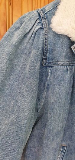 American Eagle Denim Jacket size M