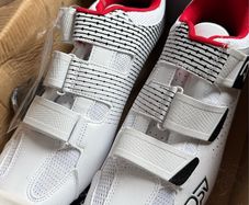bike shoes uk 11