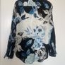 Luxury Italian Brand Off White Silk Blouse size 42 Image 5