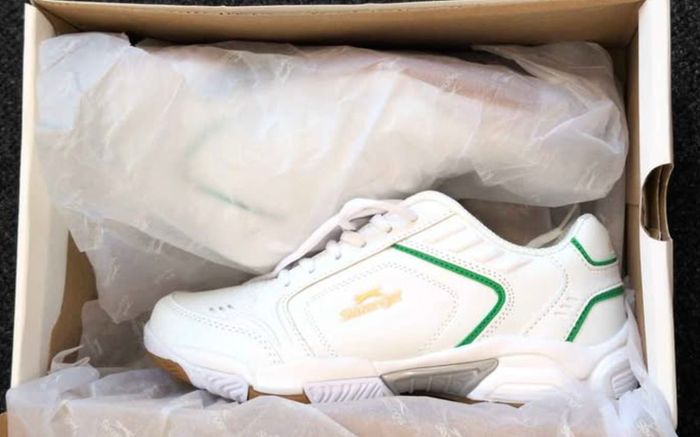 Classic style runners UK 6