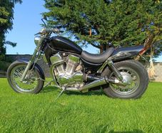 Custom Suzuki Intruder SV1400 1996