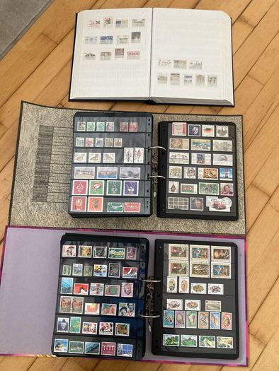 Stamp Collection - Worldwide / Hobby Clearout
