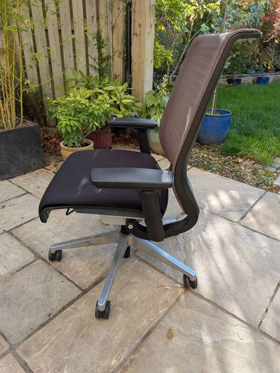 ergonomic office chair