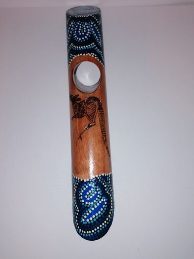 Vintage Australian Aboriginal Wooden Balancing Wine Bottle Holder