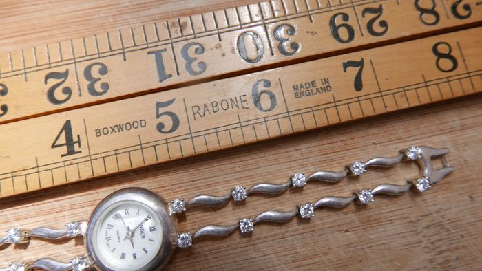 Vintage INDURO Watch for Women, Sterling Silver Bracelet Watch, Handmade 925 Sterling Silver Watch, Watch for Her Birthday Gift, Ladies Watch Japan Made (Works well, fresh battery)