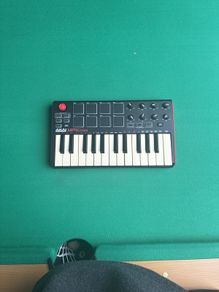 Akai Mpk Mini Midi Keyboard
