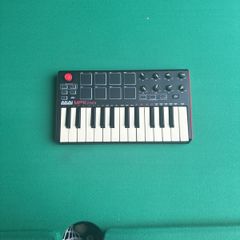 Akai Mpk Mini Midi Keyboard