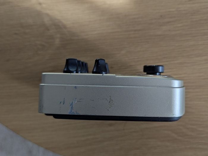 Behringer BDI21 V-Tone Bass Amp Modeler