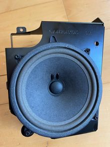 Mercedes Vito W447 Rare, Right Speaker