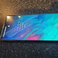 Samsung S10