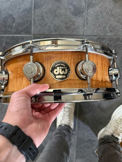 DW Collectors Series snare drum (signed by John Good - 38/44)