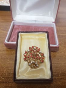 Vintage Brooch