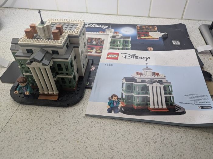 Lego x 3 opened sets (40521/31024/42136)