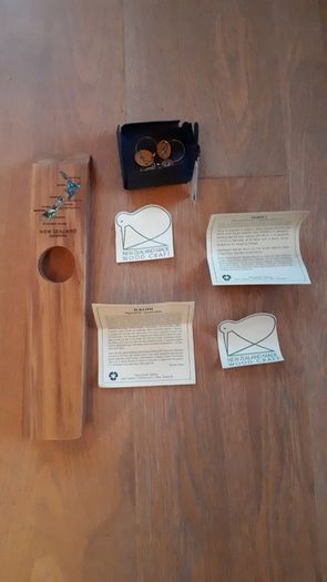 New Zealand Wine bottle holder - Brand New