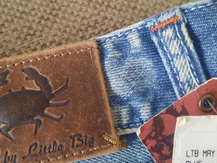 L7B by Little Big denim jeans 32 waist and 32 leg in excellent condition with no issues and new with tags FREE STANDARD POSTAGE INCLUDED