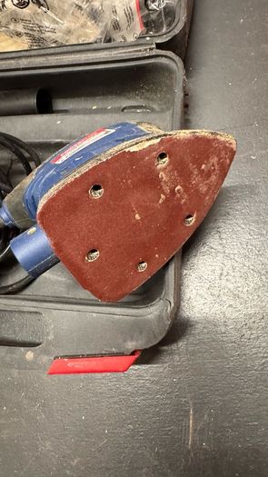 Powerplus POW4001 Delta Sander With Case