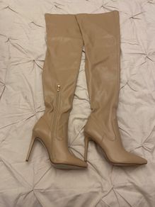 tie hi, Boots