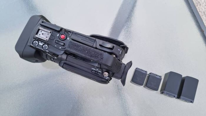 Canon XA50