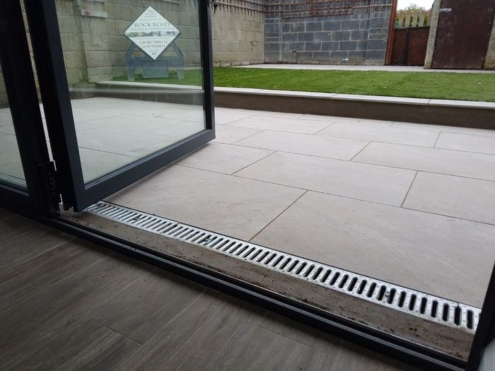 We specialise in porcelain tiles