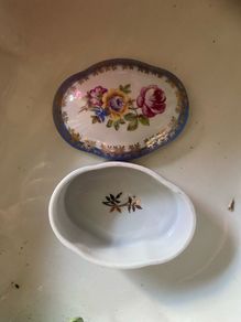 Vintage Pm Martinroda Porcelain Hand Painted Trinket Box - Pm 2