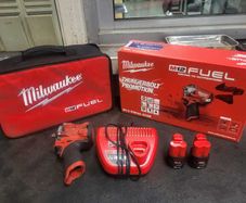 Milwaukee 3/8 Impact kit