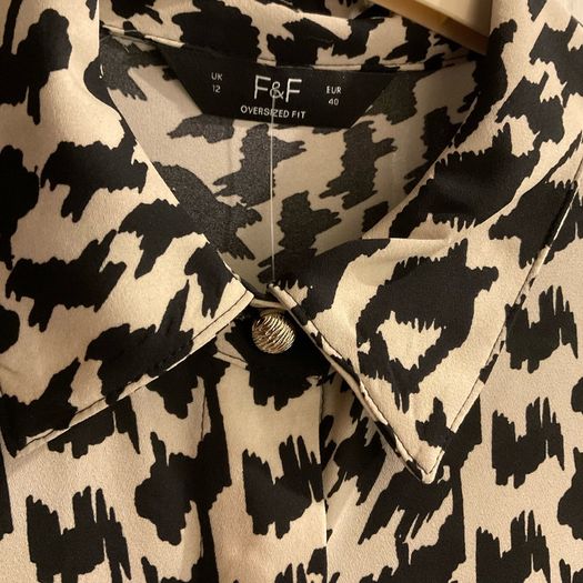 F&F Houndstooth Print Collared Blouse in Multi Black White