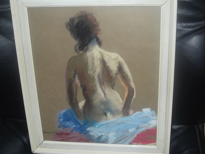 a lovely pastel painting of a lady signed ronnie o dowell