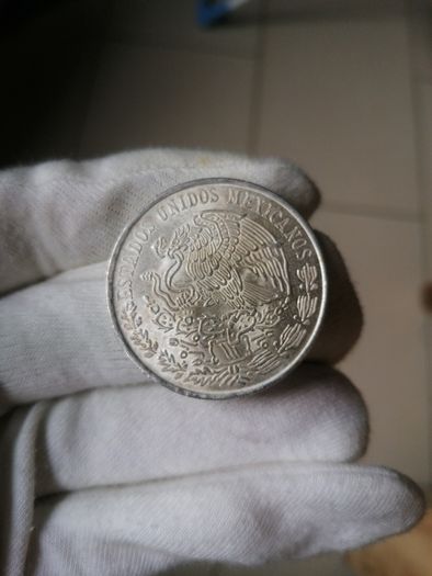 UNC 1978 Mexico Silver 100 Pesos Coin