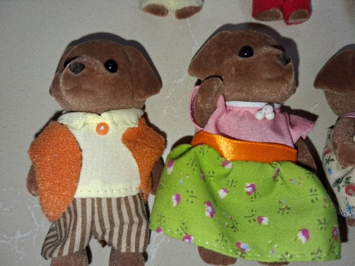 Sylvanian families chocolate labrador family set