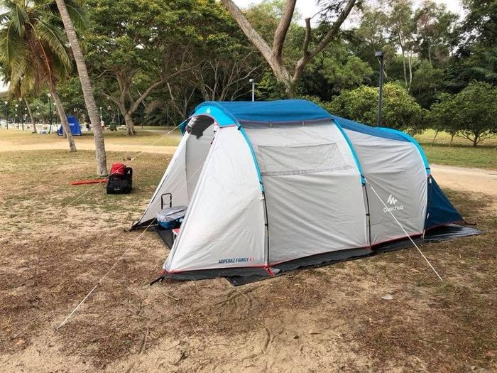 4-person camping tent, Arpenaz 4.1 - QUECHUA + Extras
