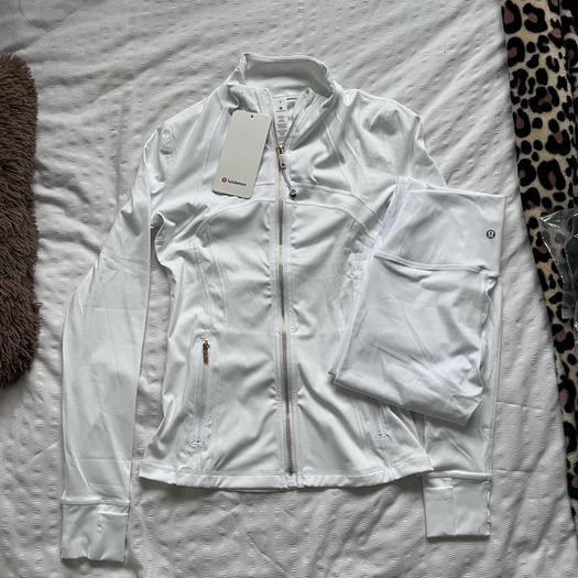 White lululemon full set sizemedium