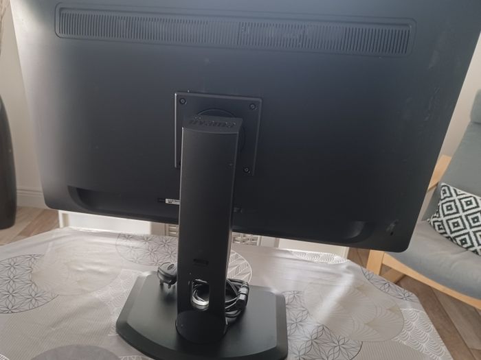 Computer Monitor