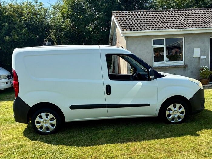 Vauxhall Opel Combo Van