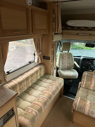 NI 2002 Autoquest 100 2.3 TD 4-Berth
